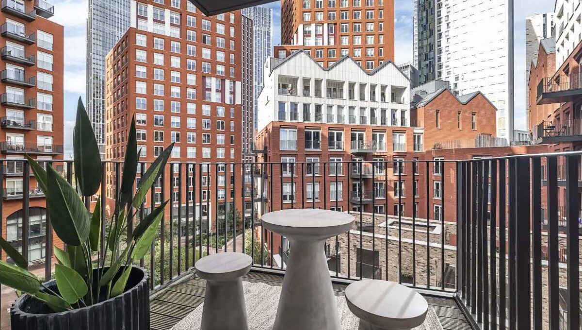 KEYBRIDGE-balcony-1